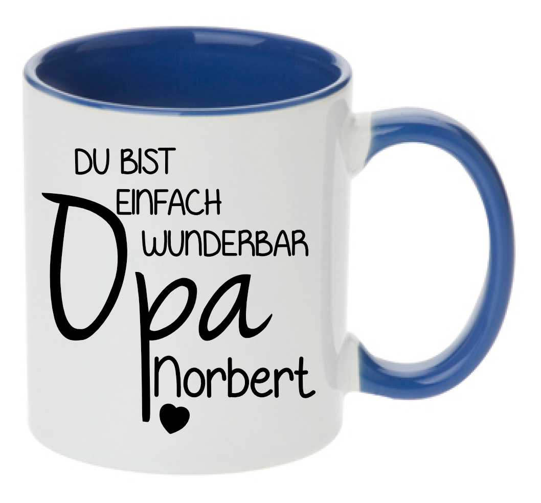 Blaue Tasse mit Spruch Du bist einfach wunderbar Opa und dem Wunschnamen darunter mit schwarzem Herz