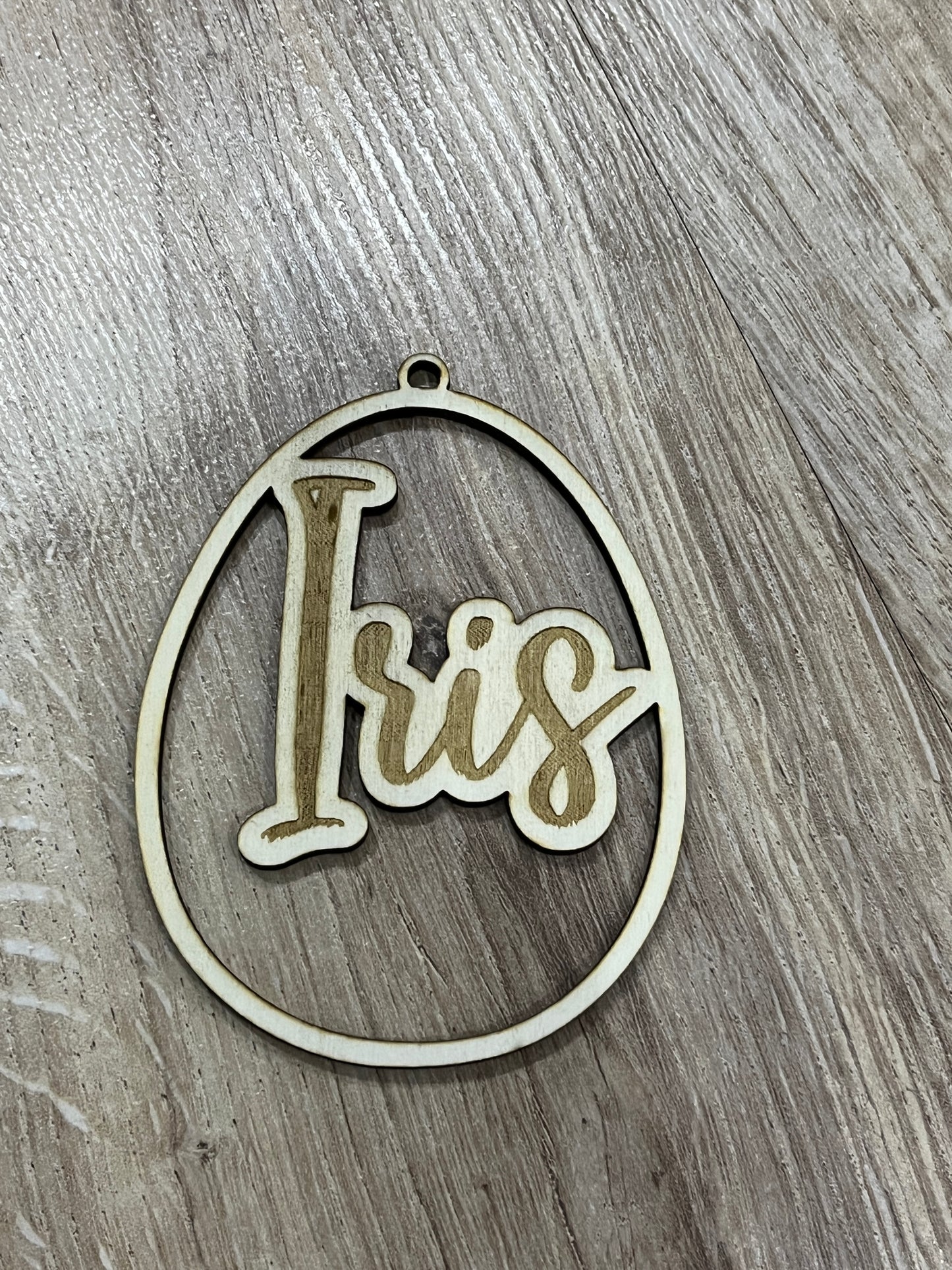 Holz Osterei personalisiert Anhänger Ostern