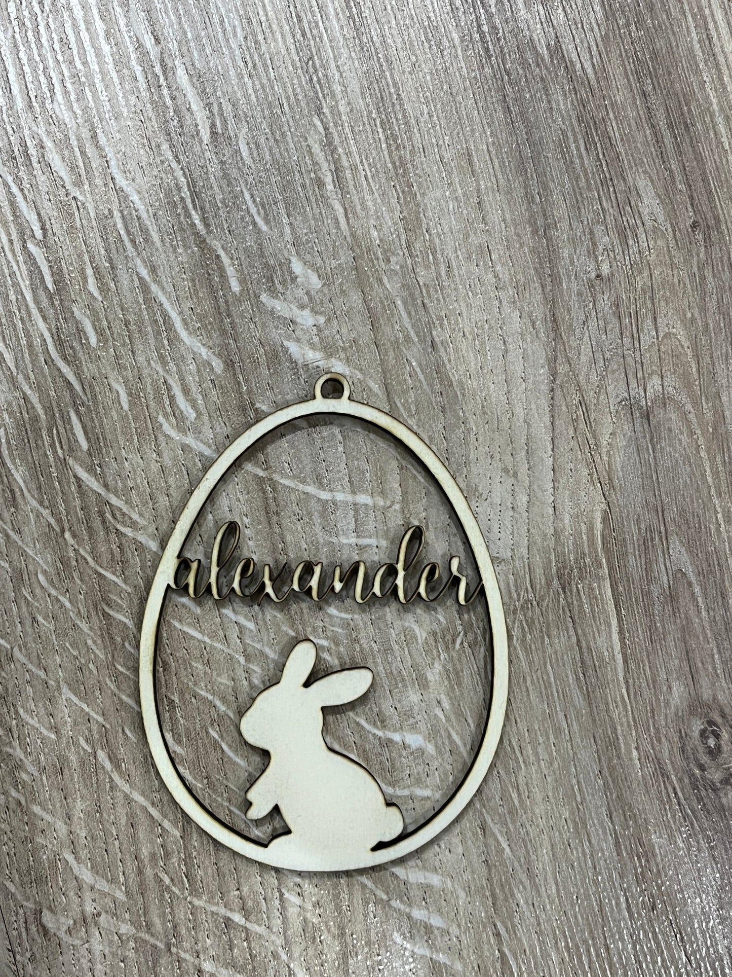 Holz Osterei personalisiert Anhänger Ostern